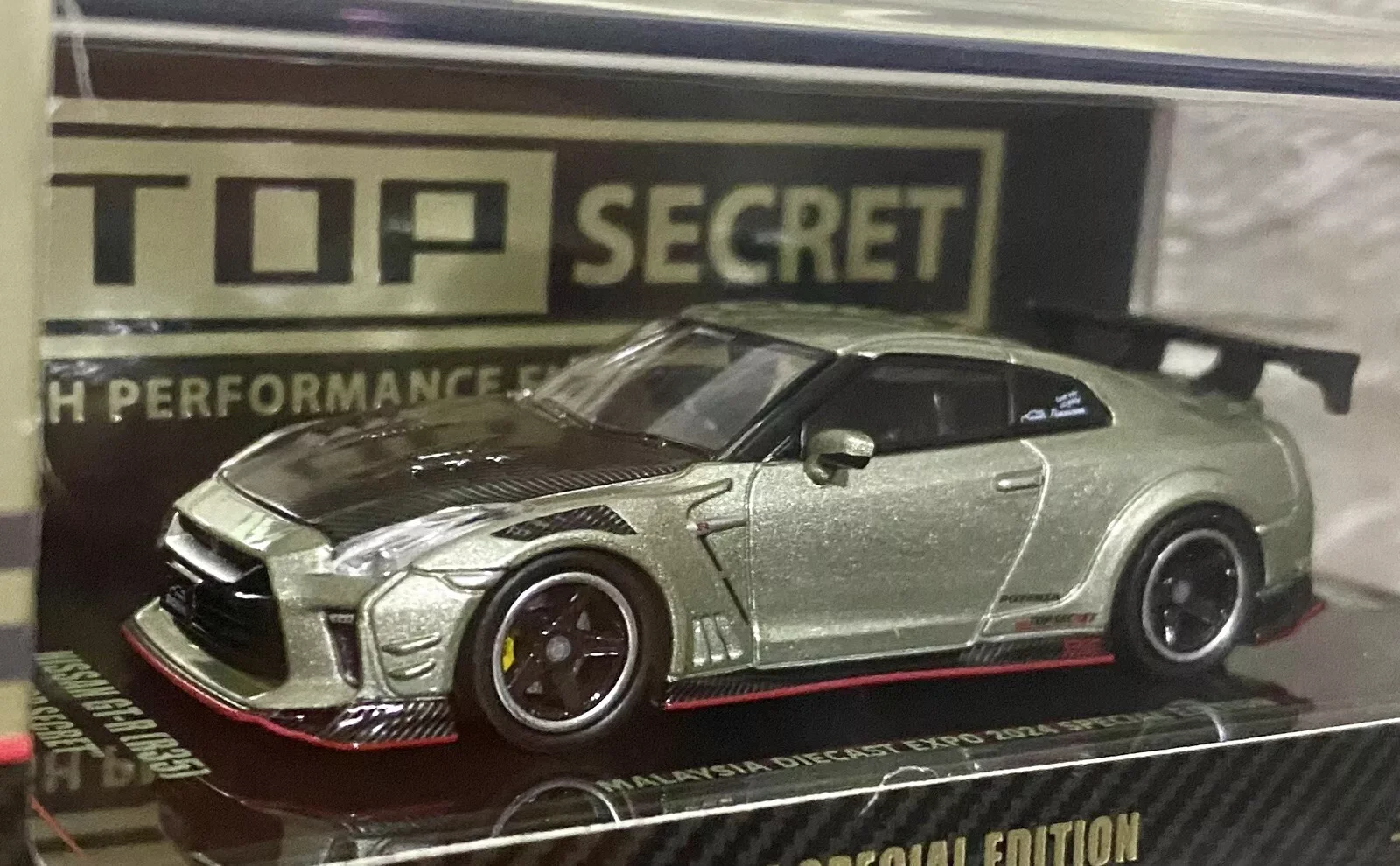 

Модель автомобиля INNO64 1/64 GT-R (R35) Top Secret MDX 2024, Малайзия, литые под давлением, специальное издание, коллекция автомобилей, ограниченные хобби-игрушки