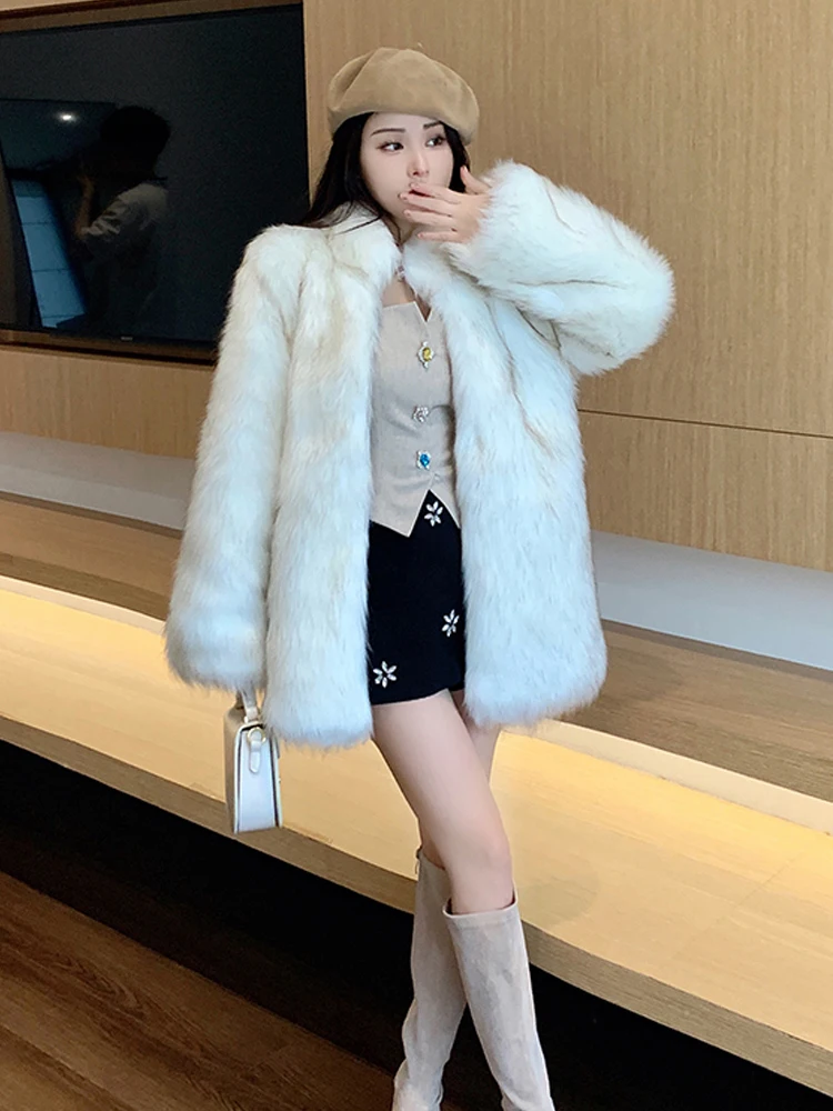 2024 Women Turtleneck High Quality Plush Faux Fur Jacket Autumn Winter New French Advanced Sense Three Buttons Office Lady Coat