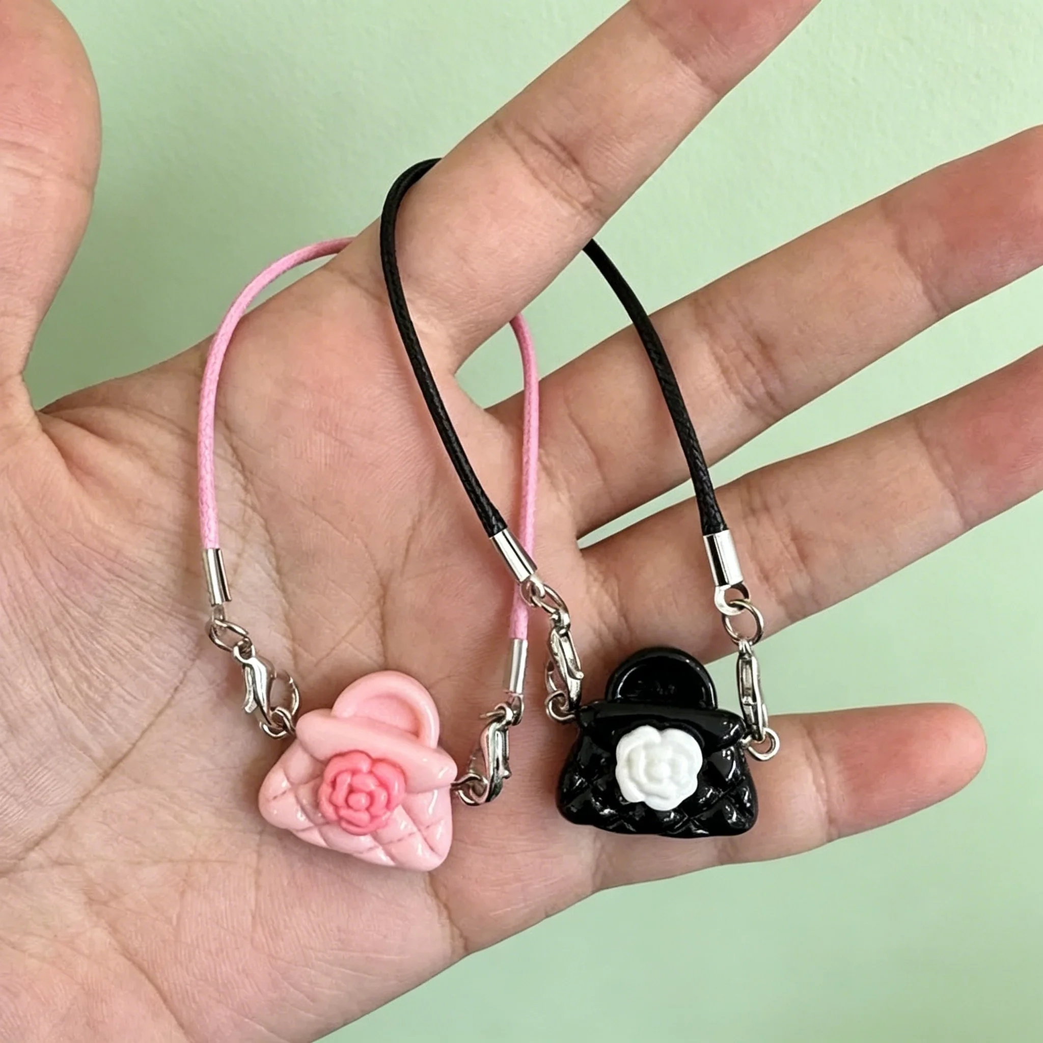 

Bulk Mini Dollhouse Bag Pendant for Labubu Dolls Keychain