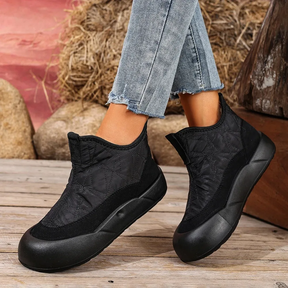 

2026 Down Cloth Non-slip Thick Bottom Snow Boots Women's Winter New fleece-lined Casual Soft Bottom Comfortable Cotton Shoes