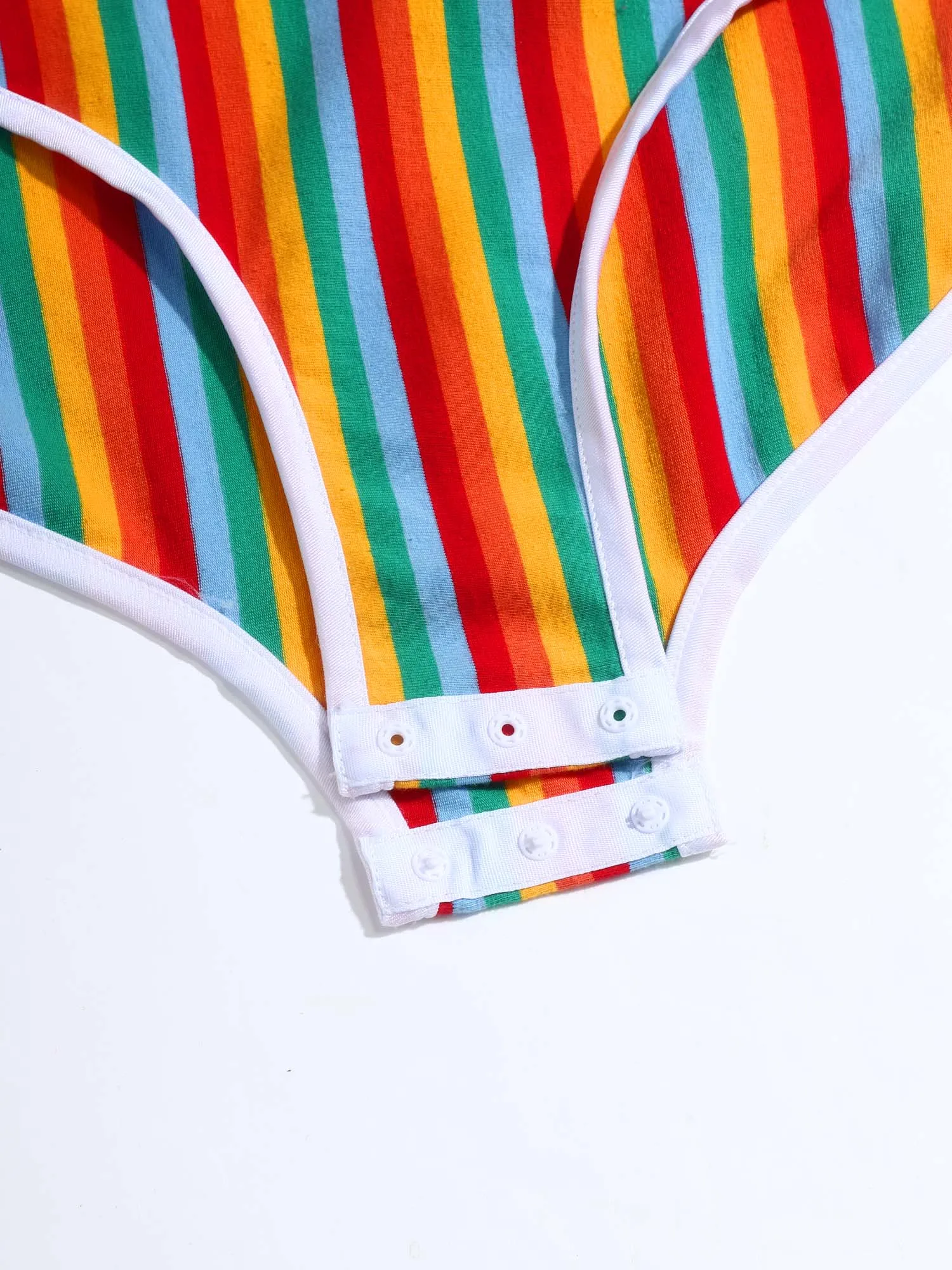 Delicate loungewear-bodysuit voor dames met gemengde texturen en comfortabel ontwerp. Complete pyjama-jumpsuit-rompertjes voor nachtelijk gebruik