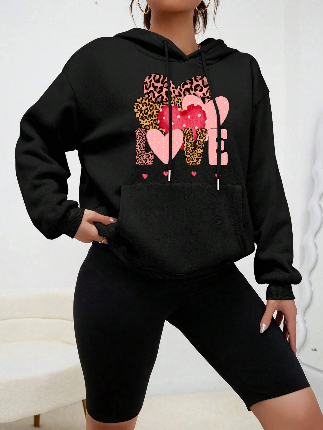 Leopard Print Love Creative Combination Design Women Streetwear Personality Fleece Hoody Creativity Fashion Clothes New Pullover