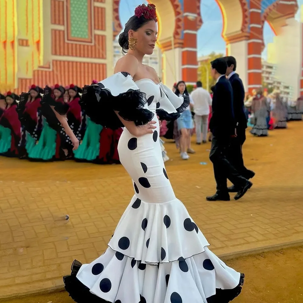 Customized Modern Evening Dress Long Sleeves Polka Dot Skirt 2026 Spanish Prom Dance Dresses Special Occasion Party Gowns