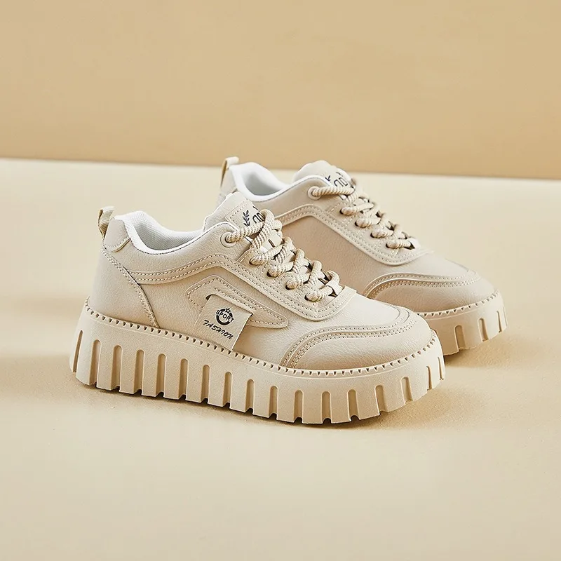 New Spring Autumn Casual Shoes Ladies Thick Sole Lace Up Casual Sneakers Women Outside Flat Comfortable Running Shoes Кроссовки