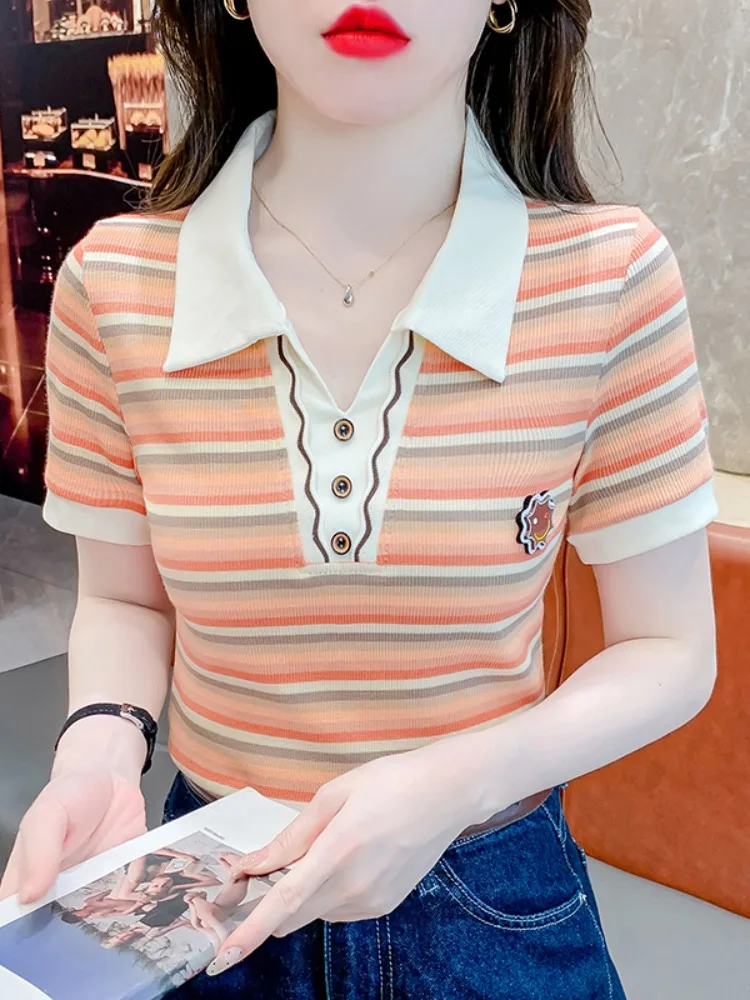 슬리밍 스트라이프 티셔츠 패셔너블하고 다재다능한 여름 여성용 안티에이징 티셔츠 출퇴근용 고급스러운 느낌