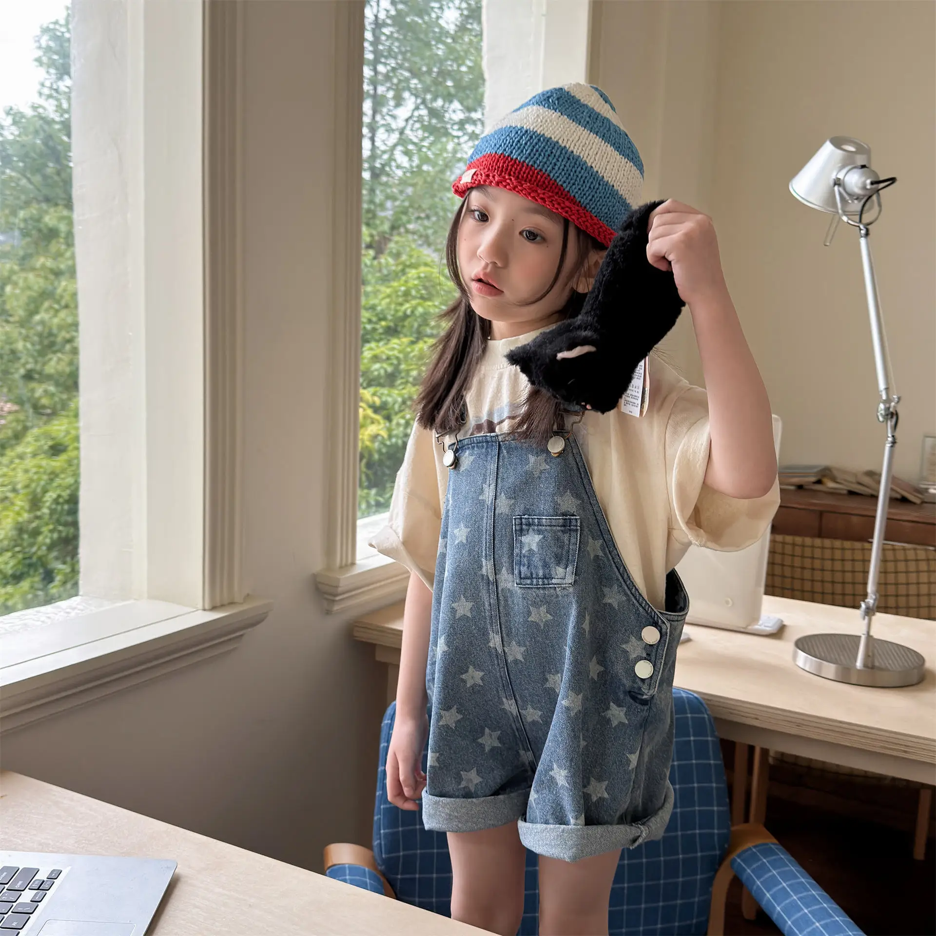 

2026 Summer New Children Denim Overalls Girls Fashion Jeans Shorts Toddler Boys Loose Strap Casual Shorts Kids Clothes