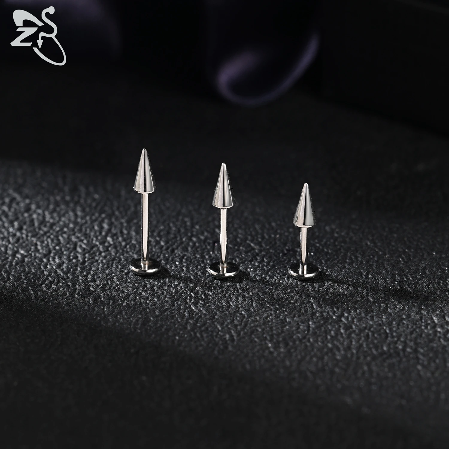 ZS 1 PC 16G/18G Punk Stainless Steel Long Spike Labret Lip Piercing Silver Color Cone Helix Cartilage Earring Piercings Jewelry