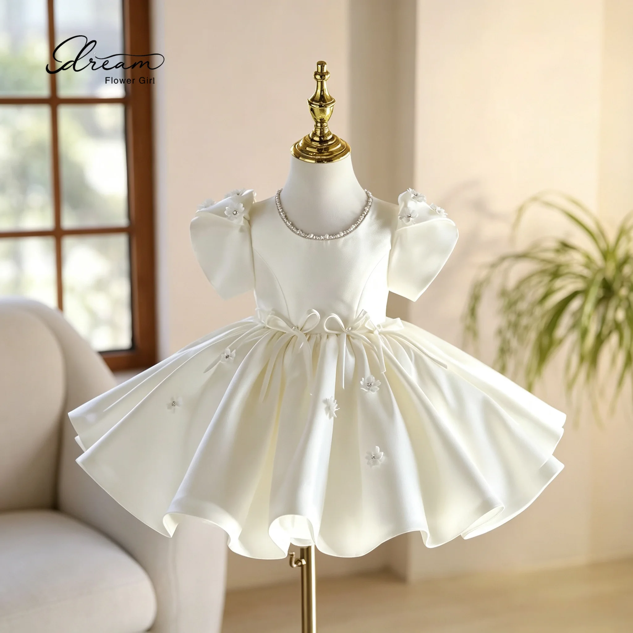 Baby Girls High End Birthday Party Princess Dress Kids White High Waist Heavy 3d Flower Bow Pearl Puff Sleeve Wedding Host Gown