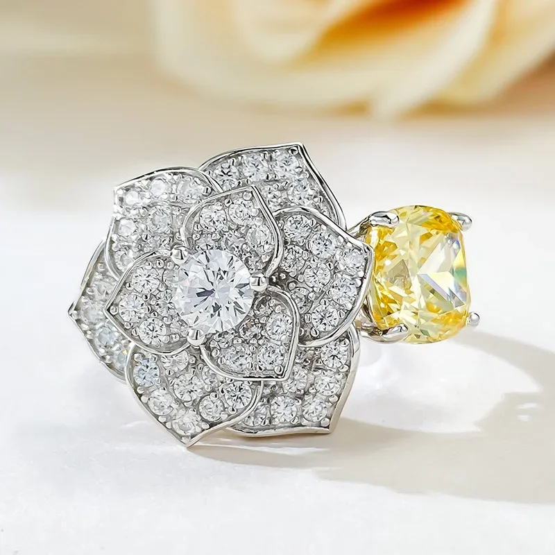 2023 New S925 Sterling Silver 8 * 8 Yellow Diamond Ice Flower Cut High Grade Feeling Camellia Fashion Ring for Women