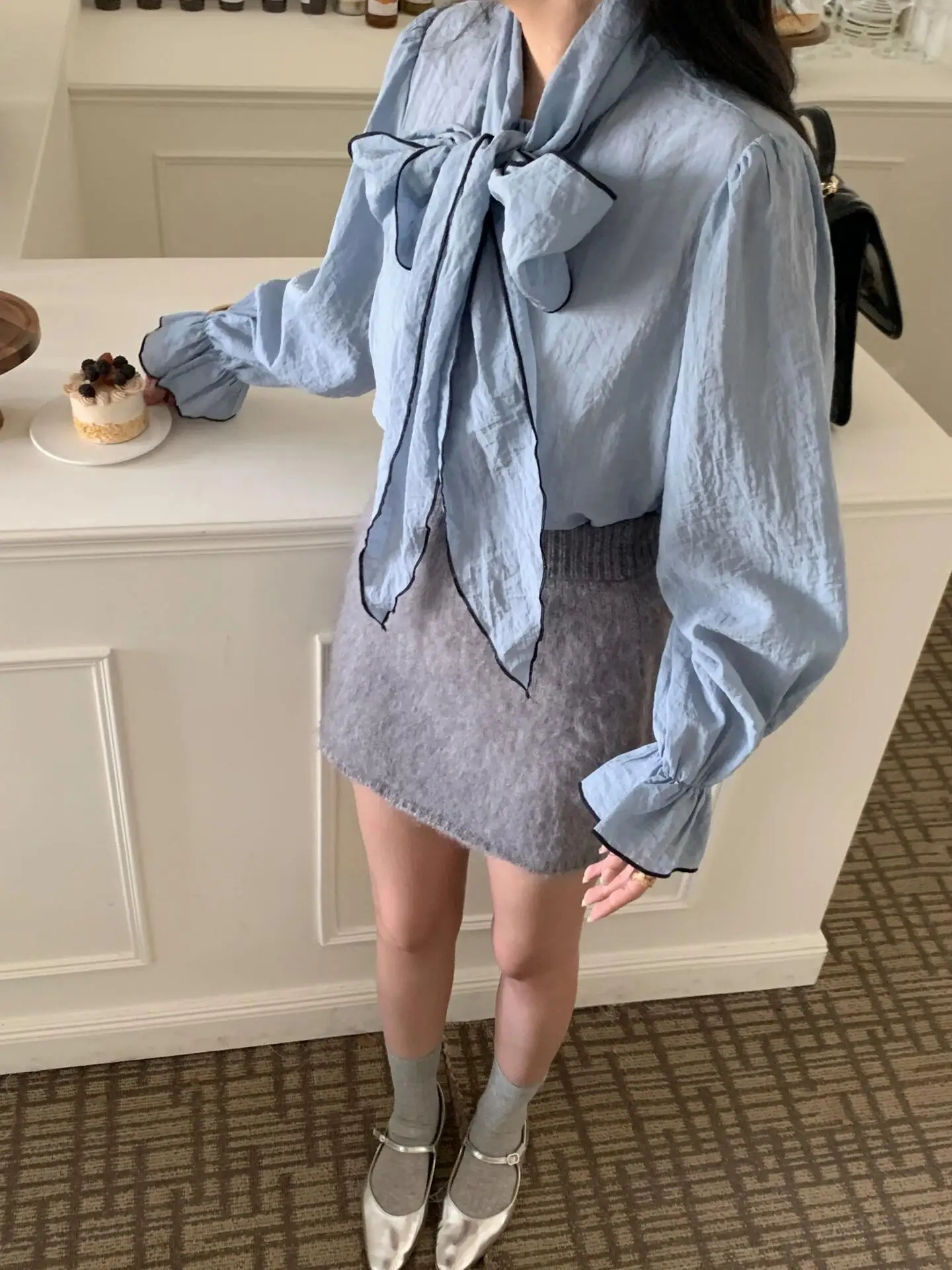 

Elegant Blue Shirt Women's Fashion Korean Style Knot Tied Waist Outerwear Spring Season Casual Long Sleeve Blouse