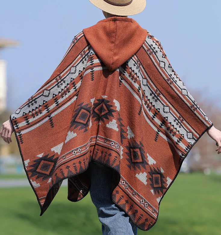 Man Poncho Imitate Cashmere Alpaca-style Ethnic Windbreaker Versatile Travel Warm Cloak Detachable for Holiday Fashion Cape P1
