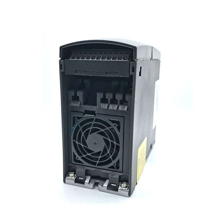 

New original 6SE6440-2UD21-5AA1 MM440 inverter 1.5KW