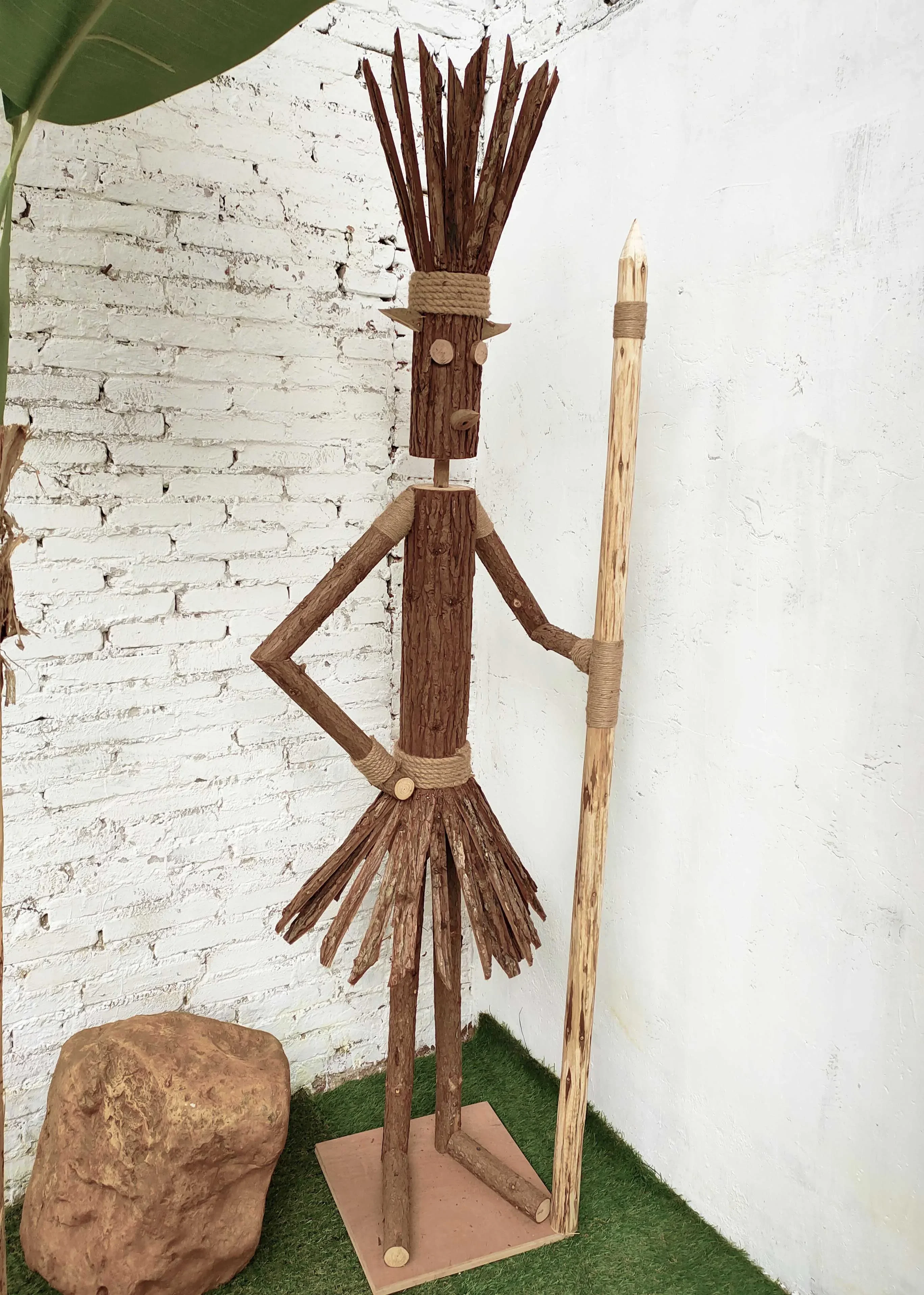 Tribal chief wooden doll standing wooden man outdoor camping set