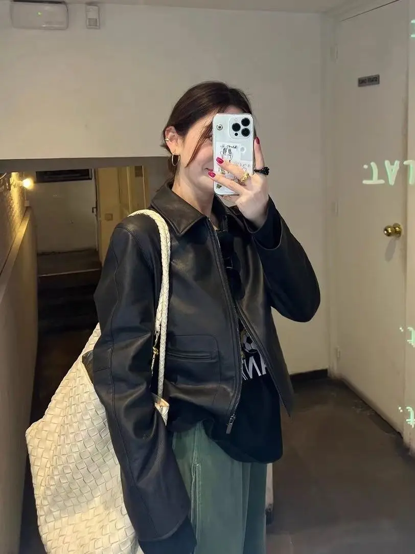 

Autumn Jackets Women Fashionable Autumn/Winter Buttoned Striped Mid-Length White Simple Couple Pure Comfortable Collared Classic