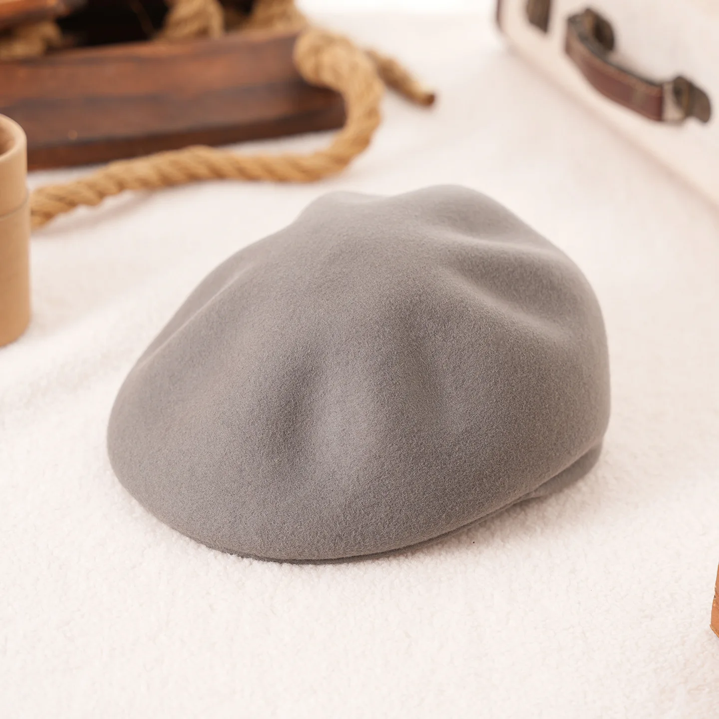 

Warm Real Wool Hat Winter Berets for Women Men French Artist Style Retro Plain Beret Solid Color Elegant Outdoor Caps