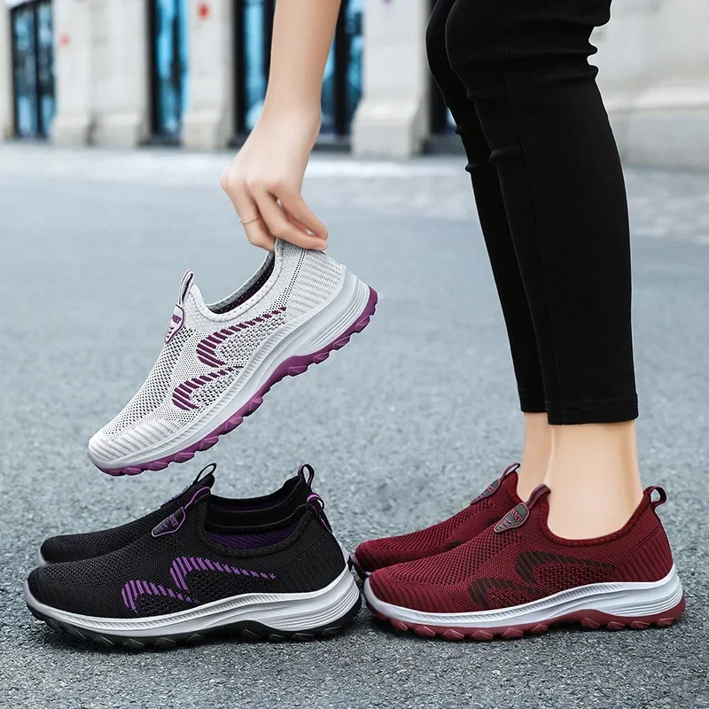 Zapatos Deportivos informales transpirables para mujer, zapatillas para caminar de mediana edad y ancianos, novedad de 2024