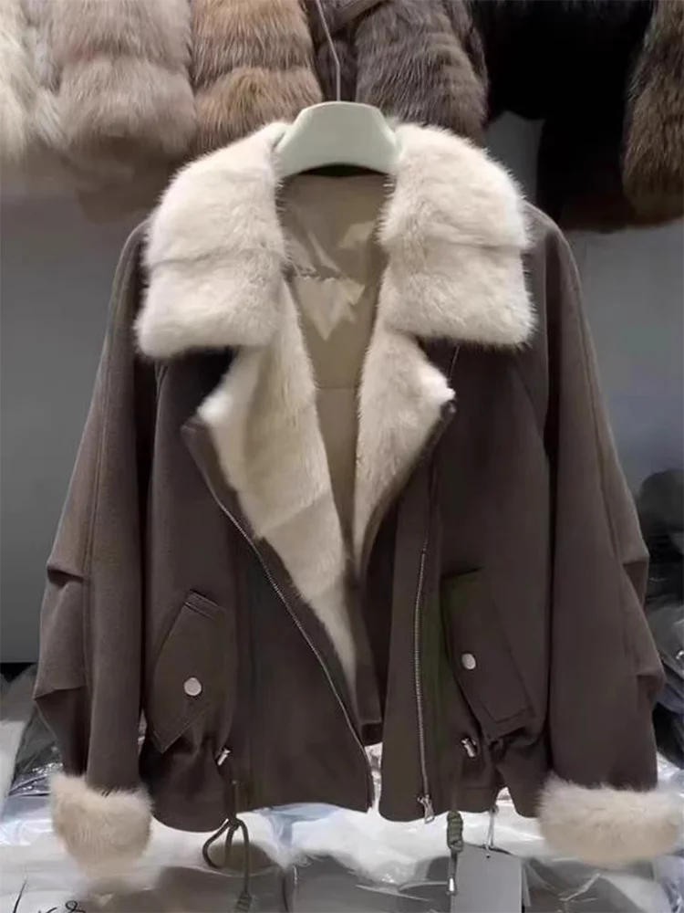 

Trendy Oversized Warmth Collar Women's Jacket plus Size Fluffy Outerwear Commute Style Short Coat Thickened Long Sleeve