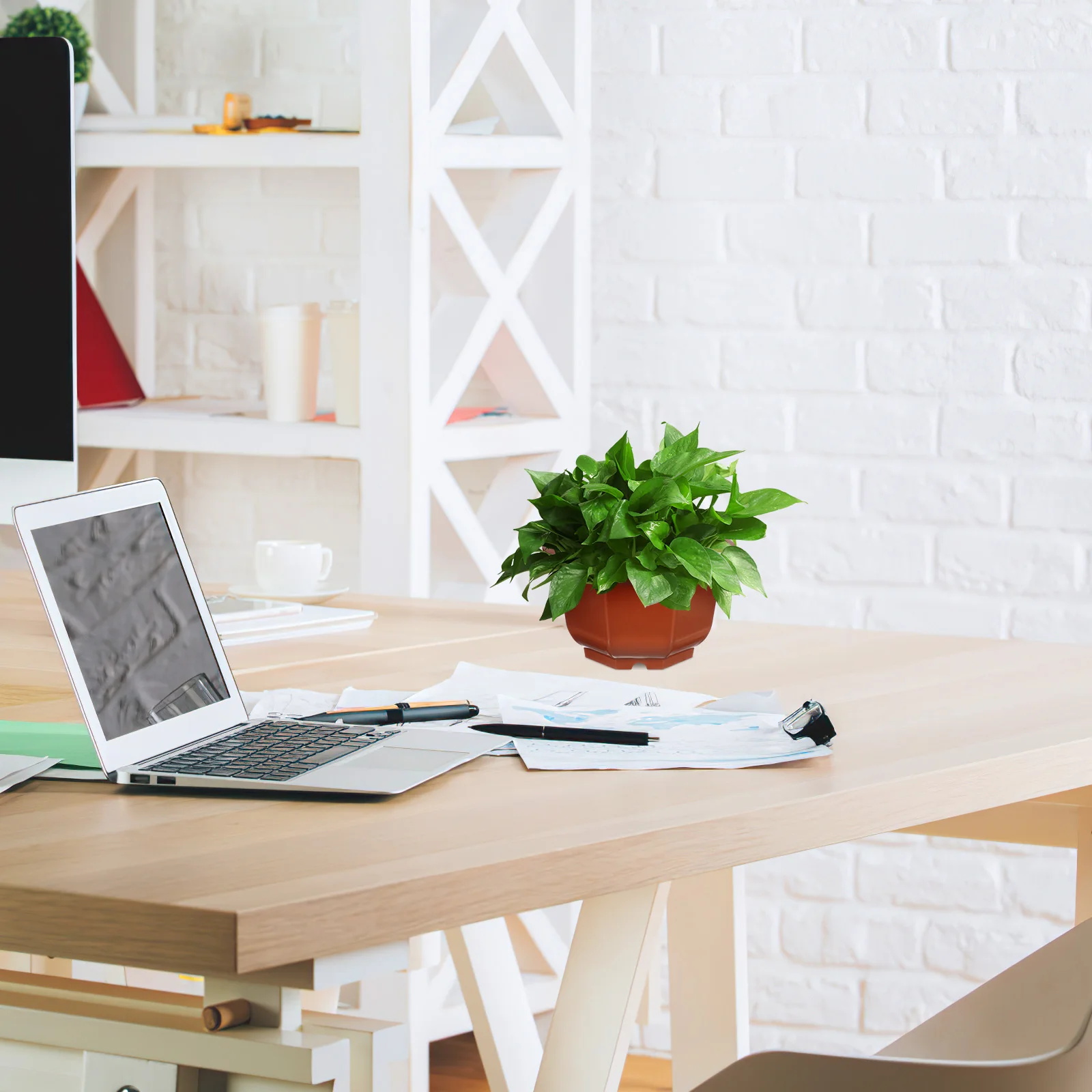 

10Sets Plastic Hanging Plant Pot with Hooks for Balcony Fence Railing Indoor Outdoor Use Decorative Flowerpot Garden Supplies