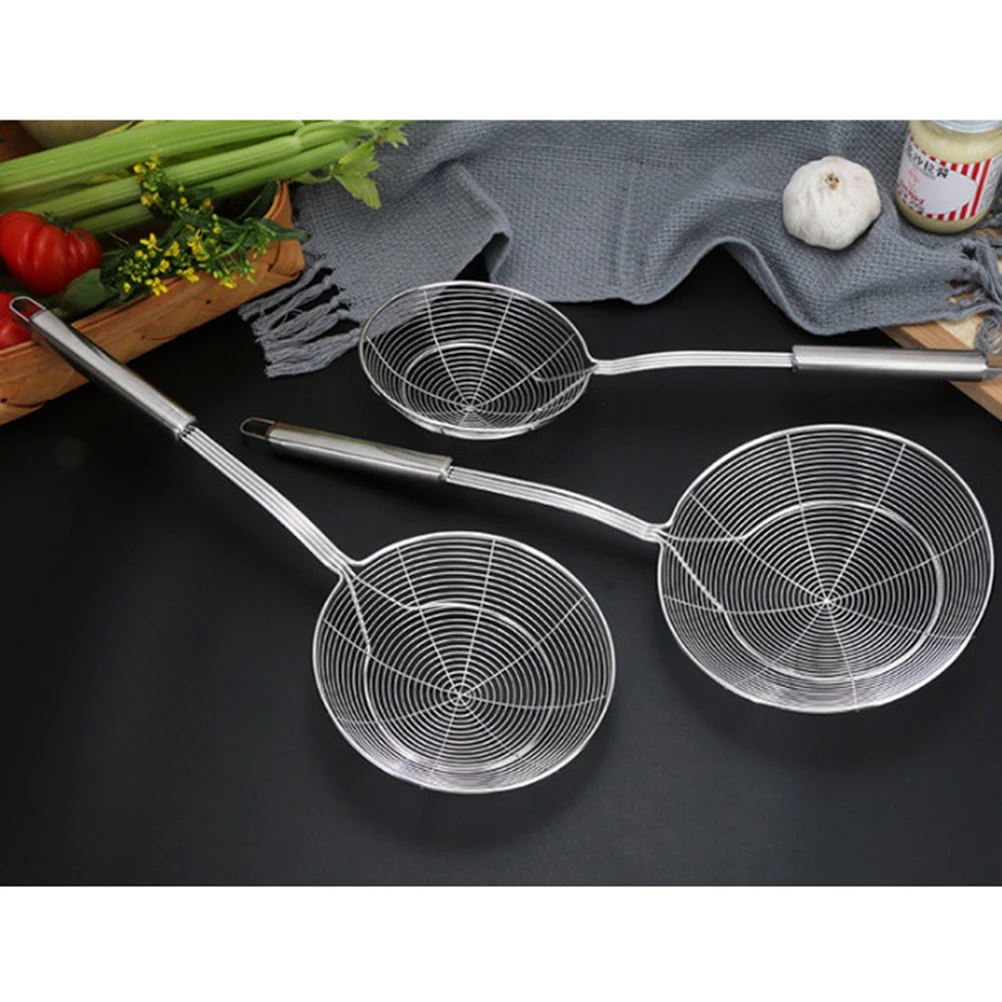 

Stainless Steel Hot Pot Colander Long Handle Mesh Strainer Noodles Boiling Basket Soup Kitchen Tool Oil Filter Frying Utensil