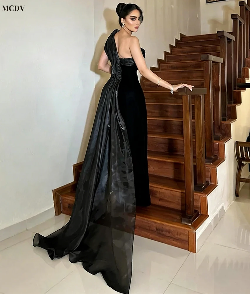 맞춤형 섹시한 져지 원숄더 이브닝 드레스 우아한 민소매 롱 파티 가운 맞춤 사이즈