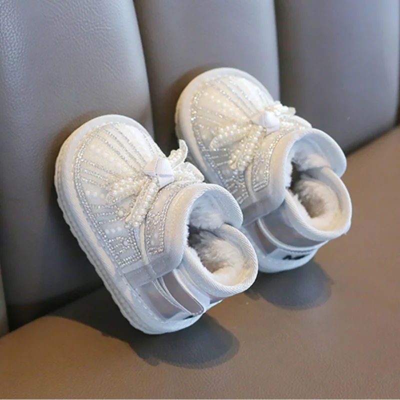 Winter Baby Shoes Pearl rhinestones Infant Toddler Boots Soft Comfortable Rubber Non-Slip Warm Plush Baby Snow Boots