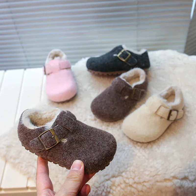 Kids Warm Cotton Shoes Winter New Boys Girls Flat Fur Cover Toe Light Warm Shoes Non Slip Leisure Comfy Soft Sole Plush Slippers