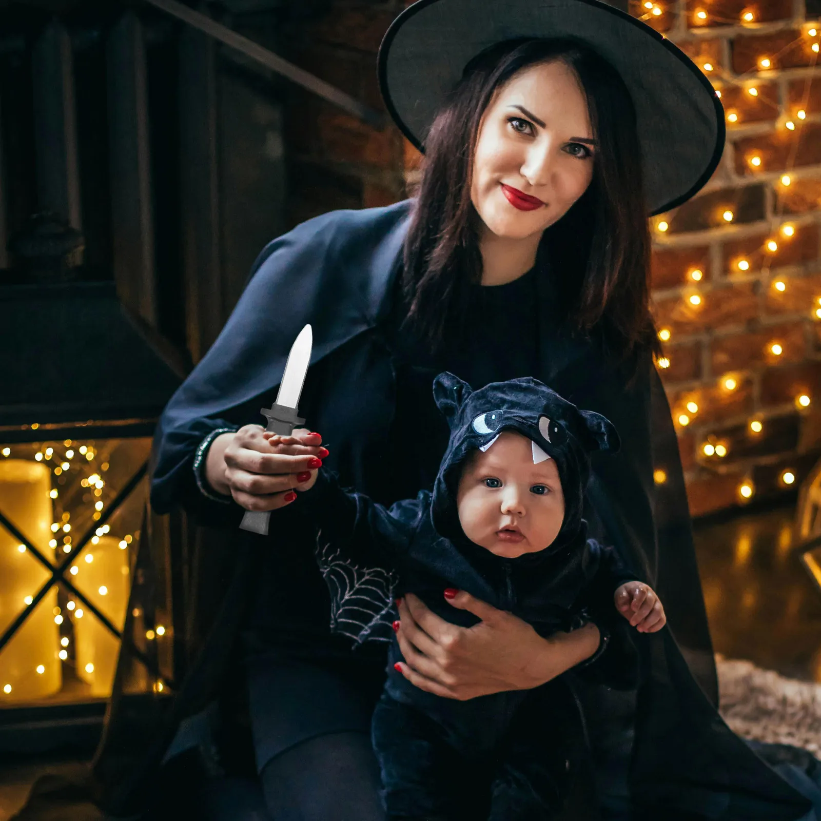 2 قطعة خدعة نكتة قابلة للسحب تجهيزات حفلة الهالوين تختفي البلاستيك وهمية سكين المزحة الجدة حفلة خدعة المزح للبالغين والأطفال