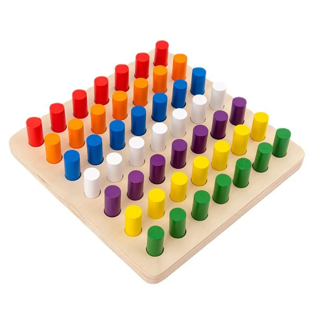 木製カラー認知教育玩具モンテッソーリプラグボードカラーマッチングボードゲームは論理的思考を挑戦します