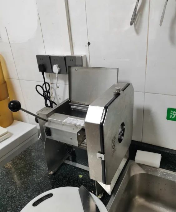 110V/220V Electric Manual Multifunctional Vegetable Slicer Lemon Potato Slicer Slicing Machine AD