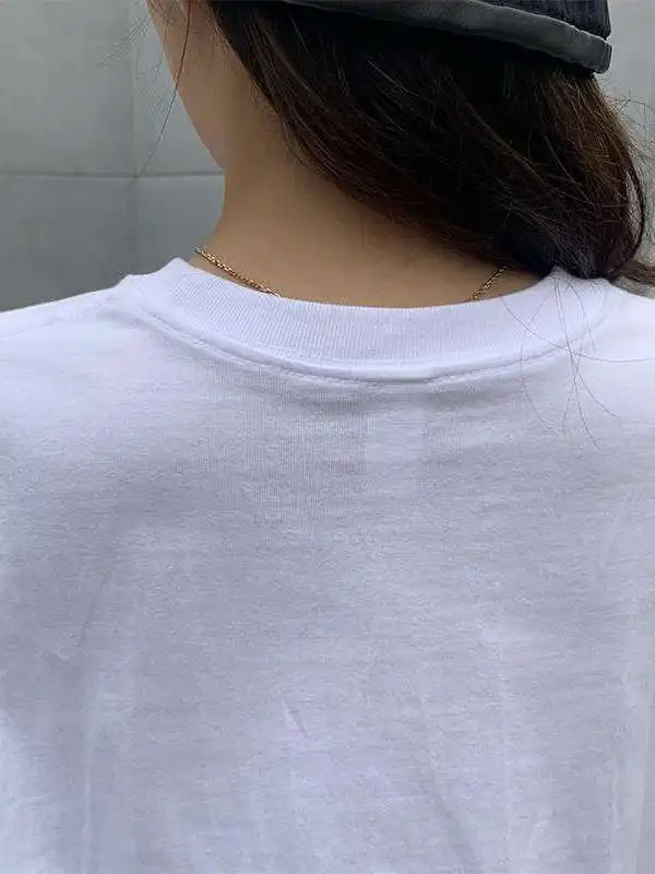 

Женская хлопковая футболка большого размера (250 г), плотная, непрозрачная, с длинным рукавом, Cleanfit, из зимней коллекции.