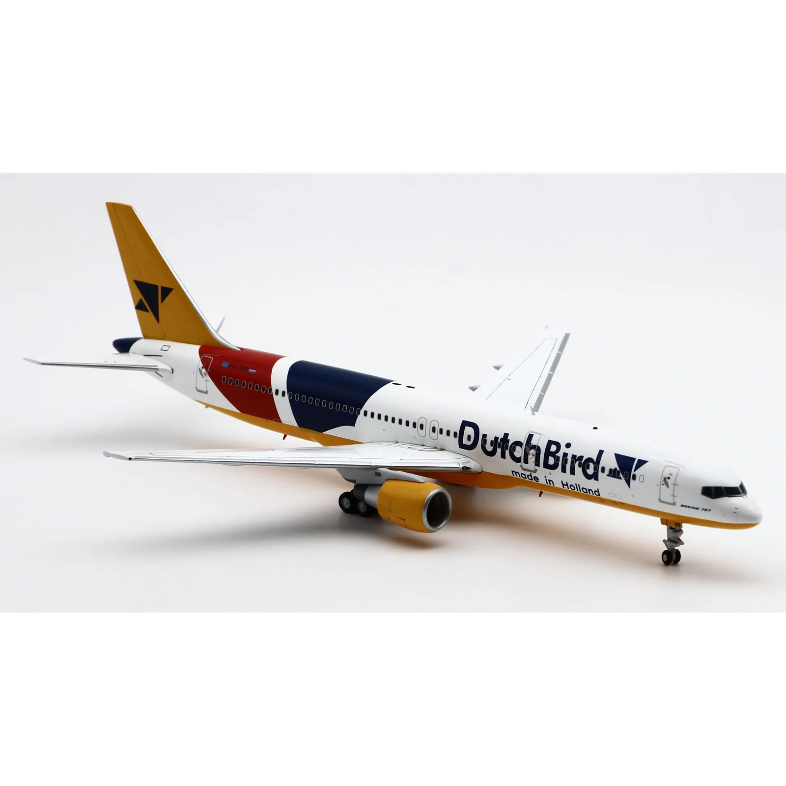 XX2316อัลลอยด์สำหรับสะสมของขวัญเครื่องบินเจ็ทปีก1:200 dutchbird Airplane Boeing B757-200 Diecast เครื่องบิน PH-DBB โมเดลพร้อมขาตั้ง