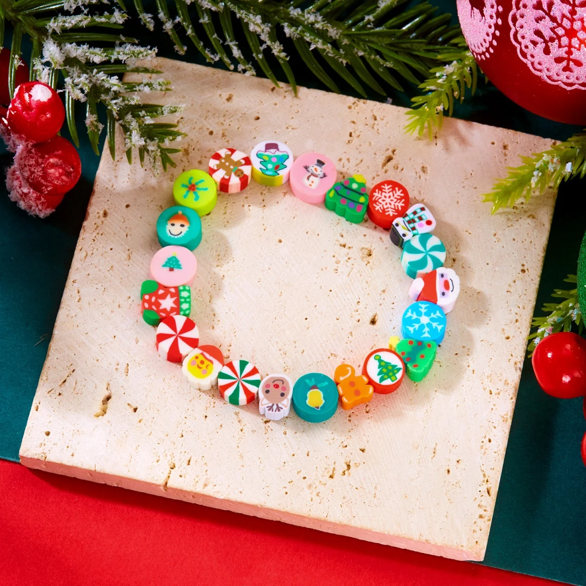 Weihnachten Urlaub Perlen Armband Weichen Ton Santa Claus Rentier Weihnachten Baum Schneeflocke Geschenk Box Candy Schneemann Armreif Für Frauen Männer