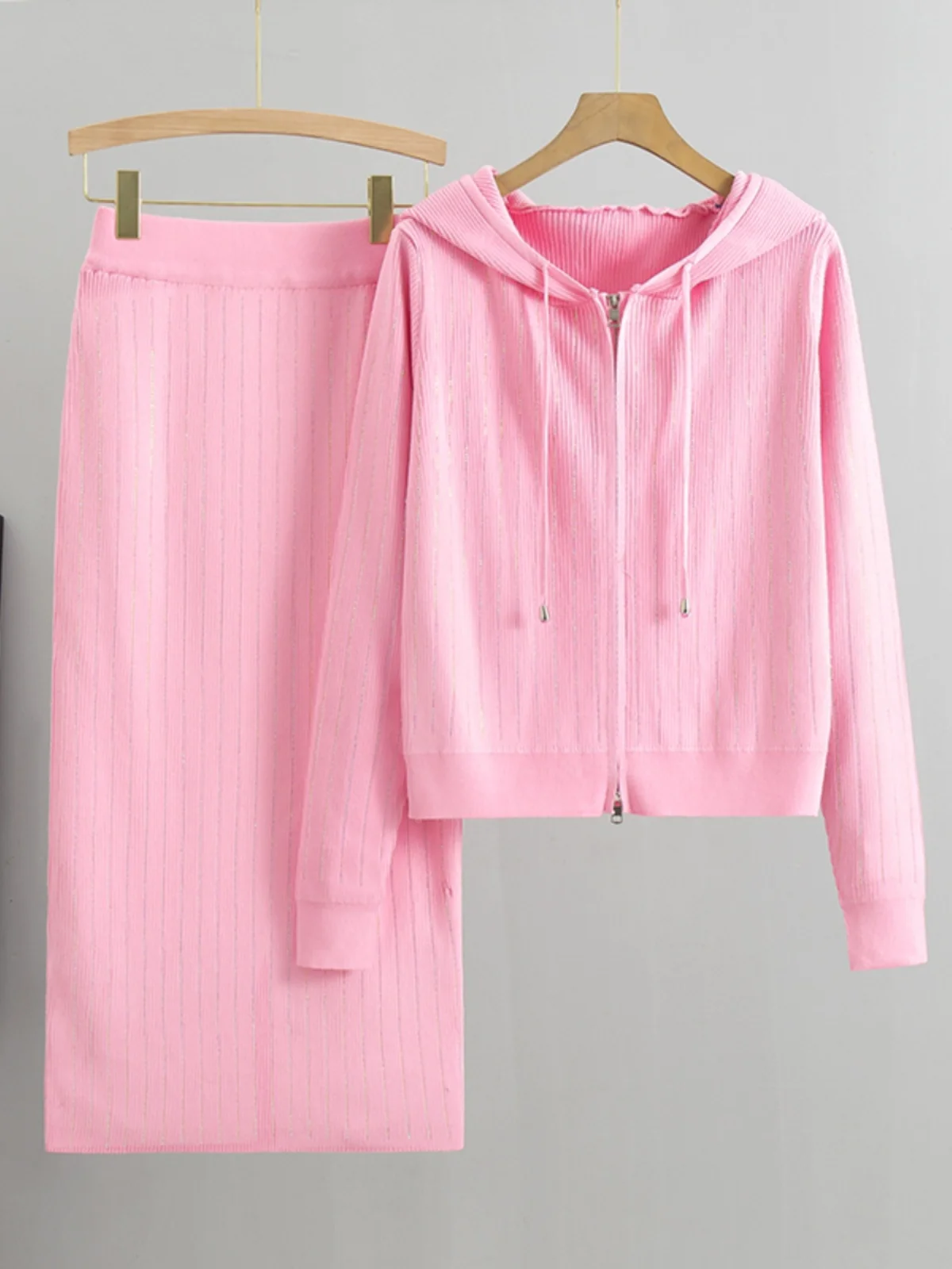 

Повседневный тяжелый комплект со стразами, новый кардиган с капюшоном, пальто и юбка, комплект из двух предметов для женщин в их 20-х и 30-х годов, длинный све