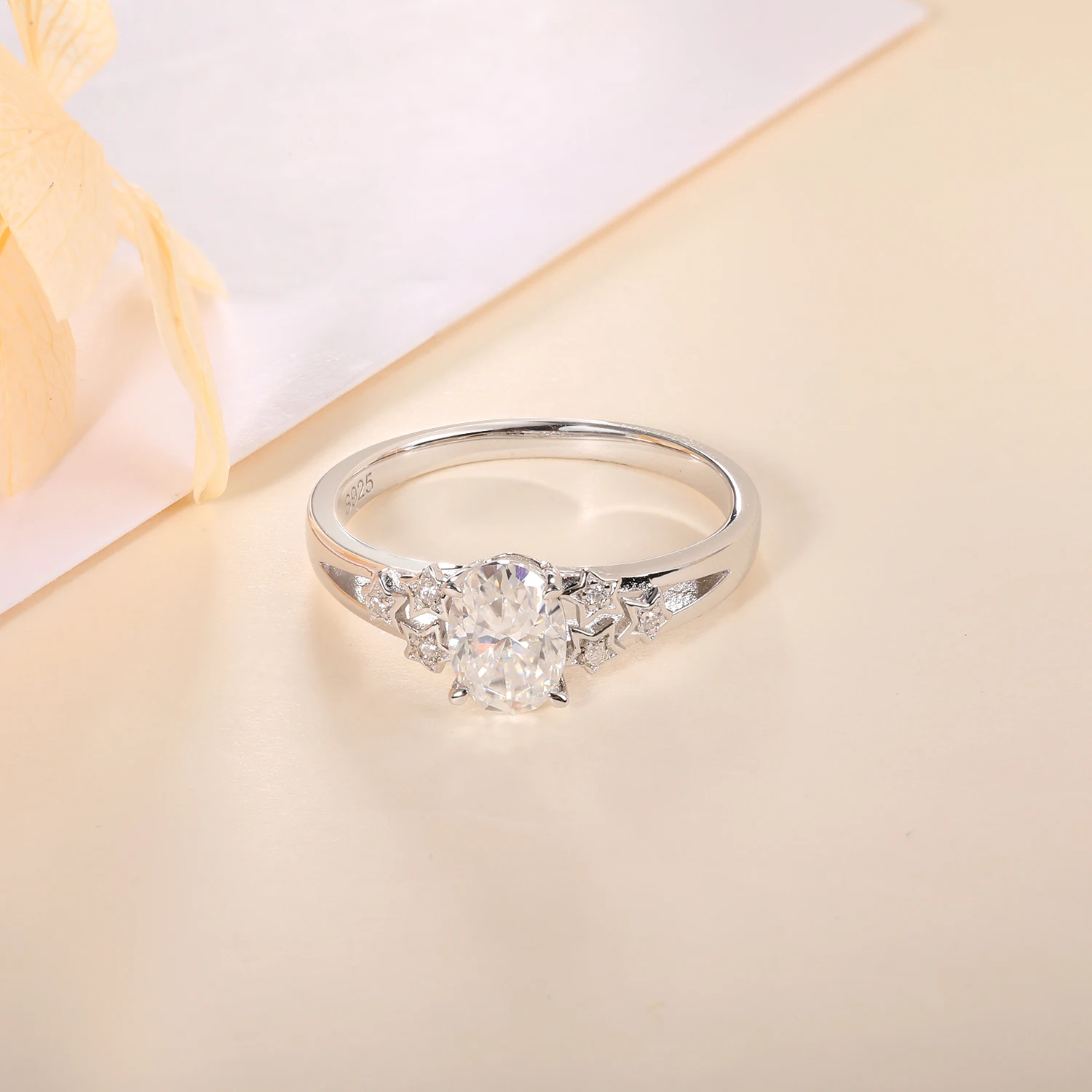 TYYL 1CT Oval Moissanite Ring for Women Little Star Design 925 Silver Finger Jewelry Wedding Party Engagement Band Gift for Her