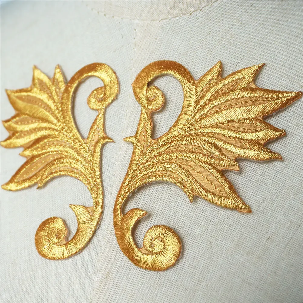 2 pezzi ali d\'oro foglia cuore patch ricamate cucire ferro su distintivi Appliques collare per vestiti vestito decorazione artigianale fai da te