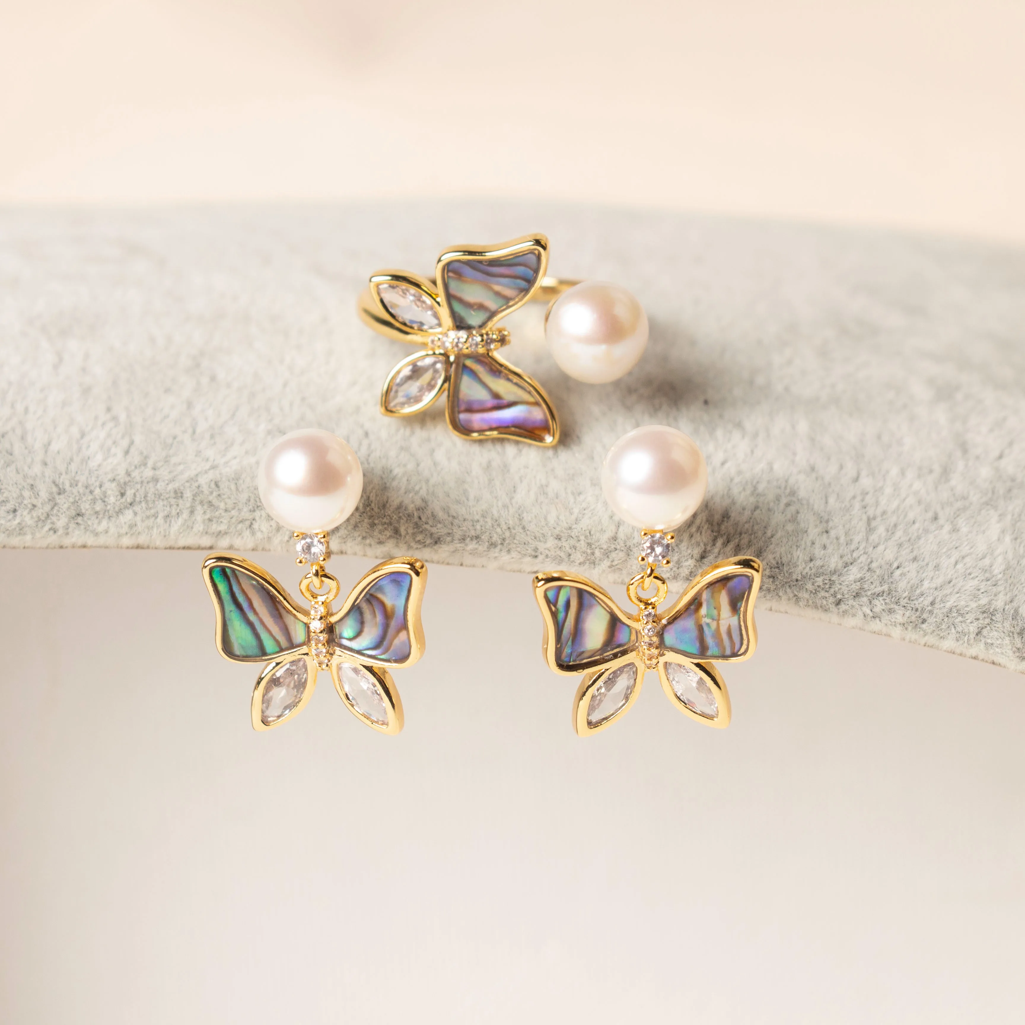 

2023 New Fashion Vintage Butterfly Natural Freshwater Pearl 14K Gold Filled Female Stud Earrings Rings Jewelry For Women Gifts