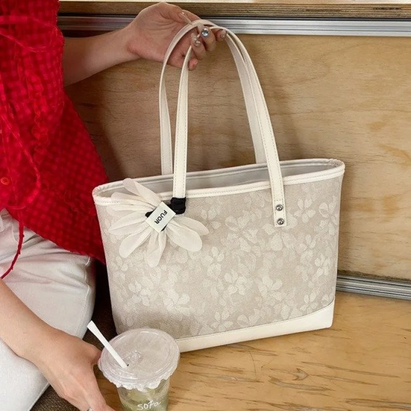 

High-End Women's Classic Paris Fashionable Leather Crossbody Bag Popular Elegant Ladies Casual Vintage Simple Bag