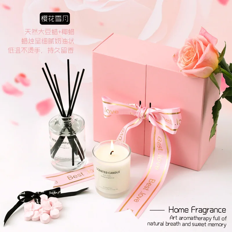 Sakura Aromatherapy Essential Oil Candle Gift Box Set Wardrobe Fragrance Hanging Fragrance Essential Oil