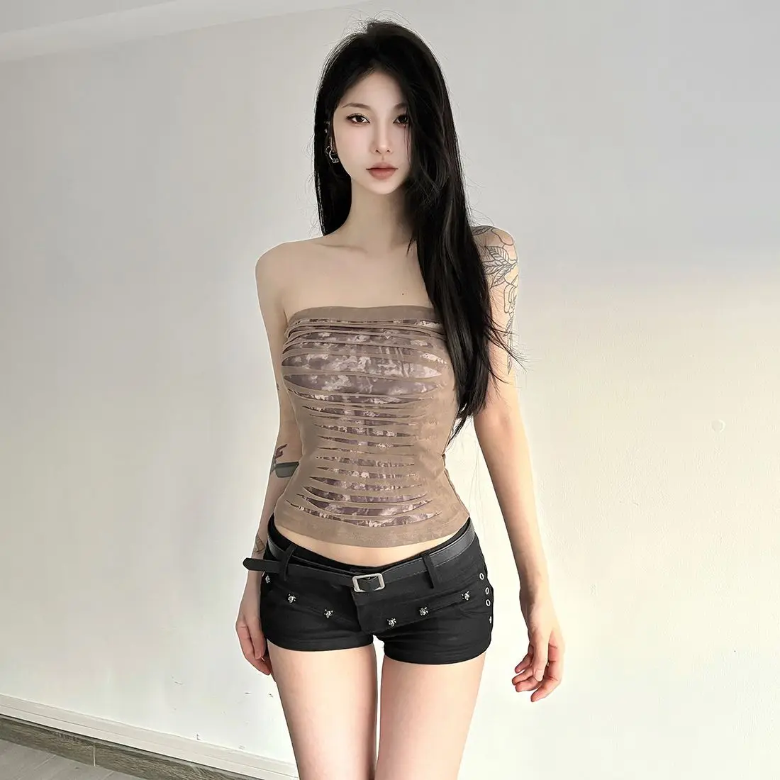 

Vintage Lace Cutout Bralette Top Women Sexy Slim Fit Cropped Cami Shirt Cottagecore Aesthetic Streetwear Fashion