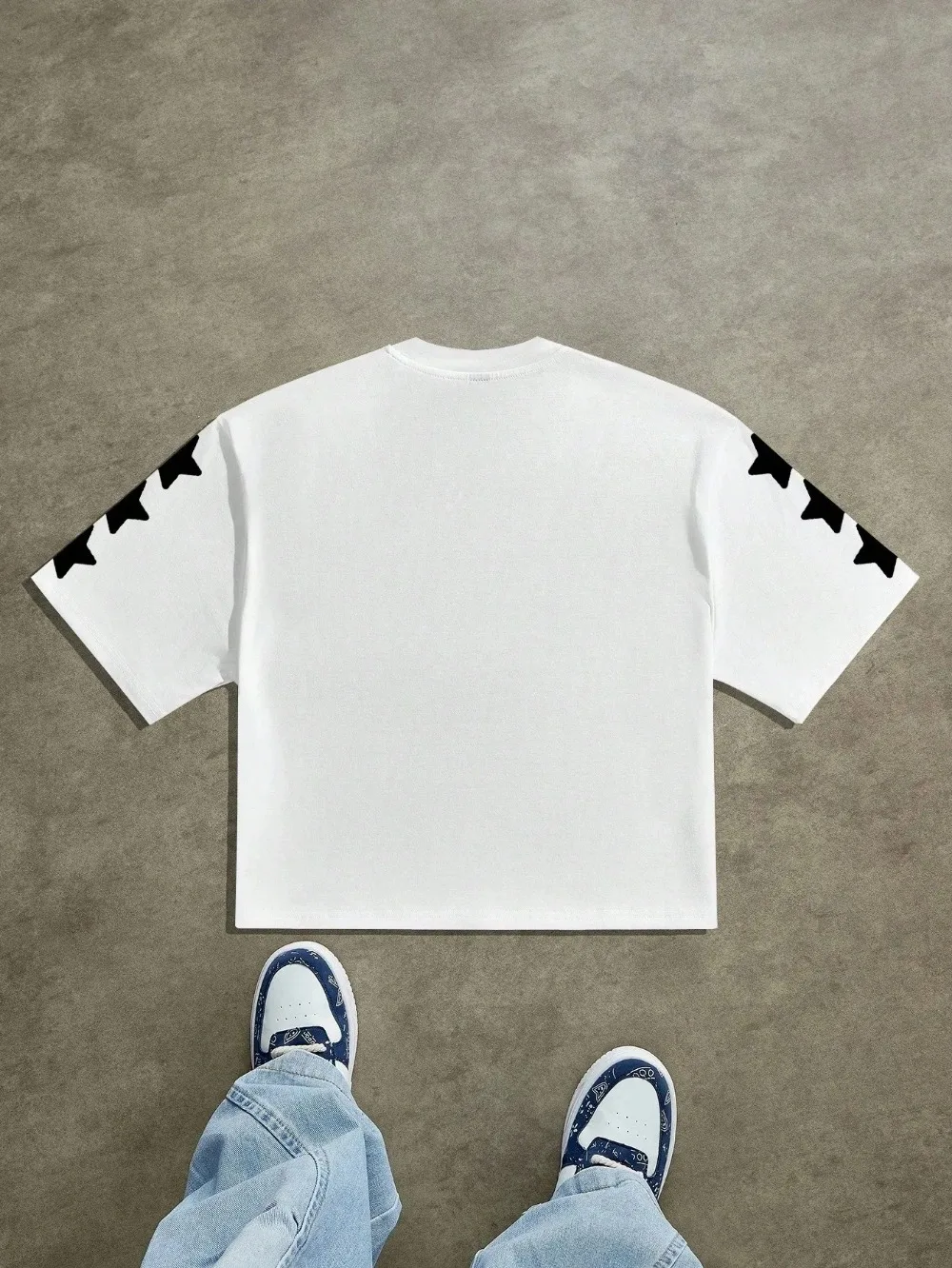Herren Damen Cropped T-Shirt mit dem kräftigen Schriftzug "WALK WITH GOD" und Stern-Print auf dem Ärmel, Hip-Hop-Streetwear, Rundhals-Kurzarm-Oberteil – Detail 5