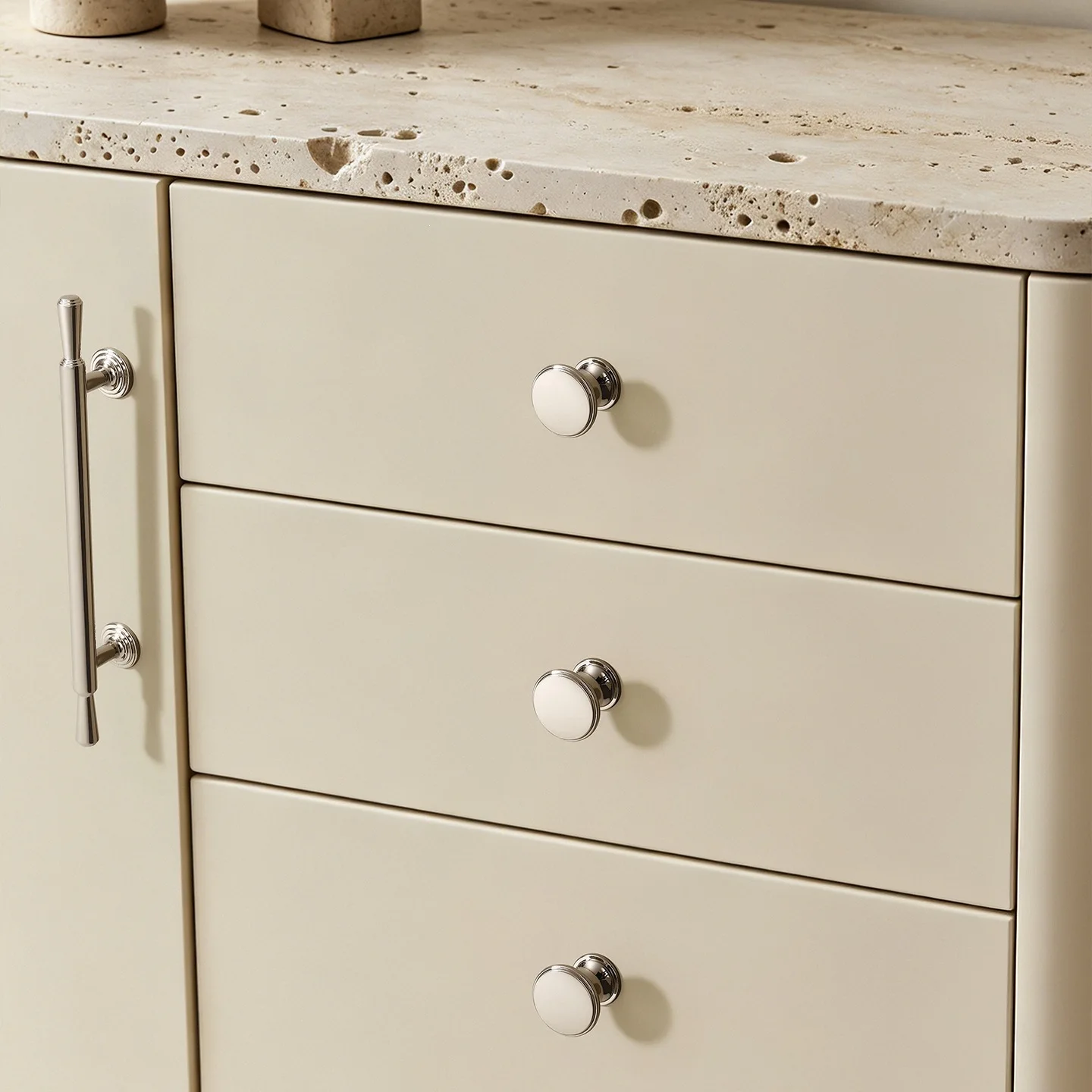 French-Style Zinc Alloy Wardrobe Door Handle, Modern Minimalist Titanium Silver High-Gloss, Single-Hole Solid Handle for Drawers
