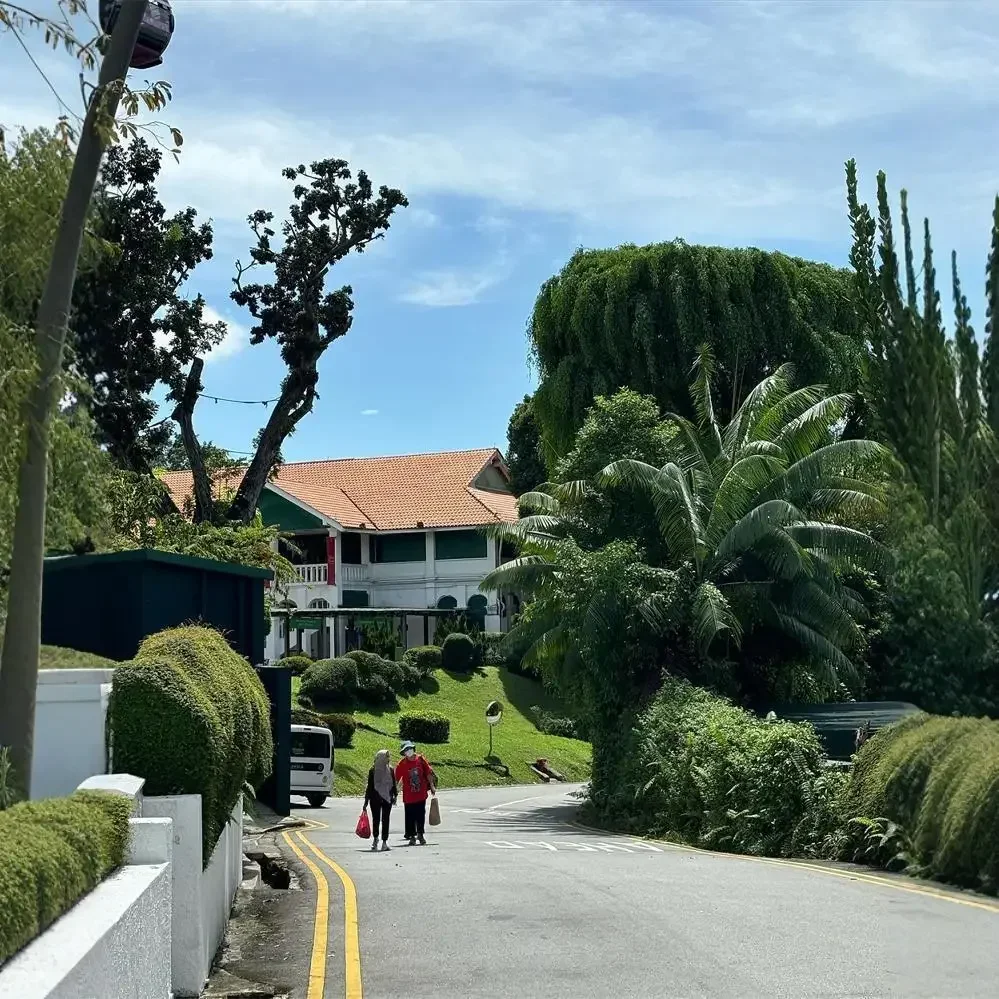 Damski strój kąpielowy bikini w stylu amerykańskim, termiczny, wiosenny, modny, retro, koreańska wersja, ulubiony przez blogerki.