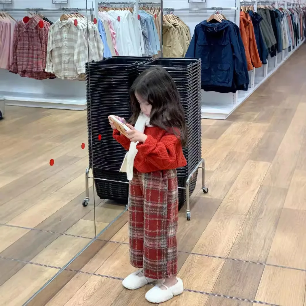 Girls Suit 2024 Autumn New Childrens Clothing Korean Style Baby Girl Retro Sweater Red Gingham Pants Two-piece Set Casual image 4