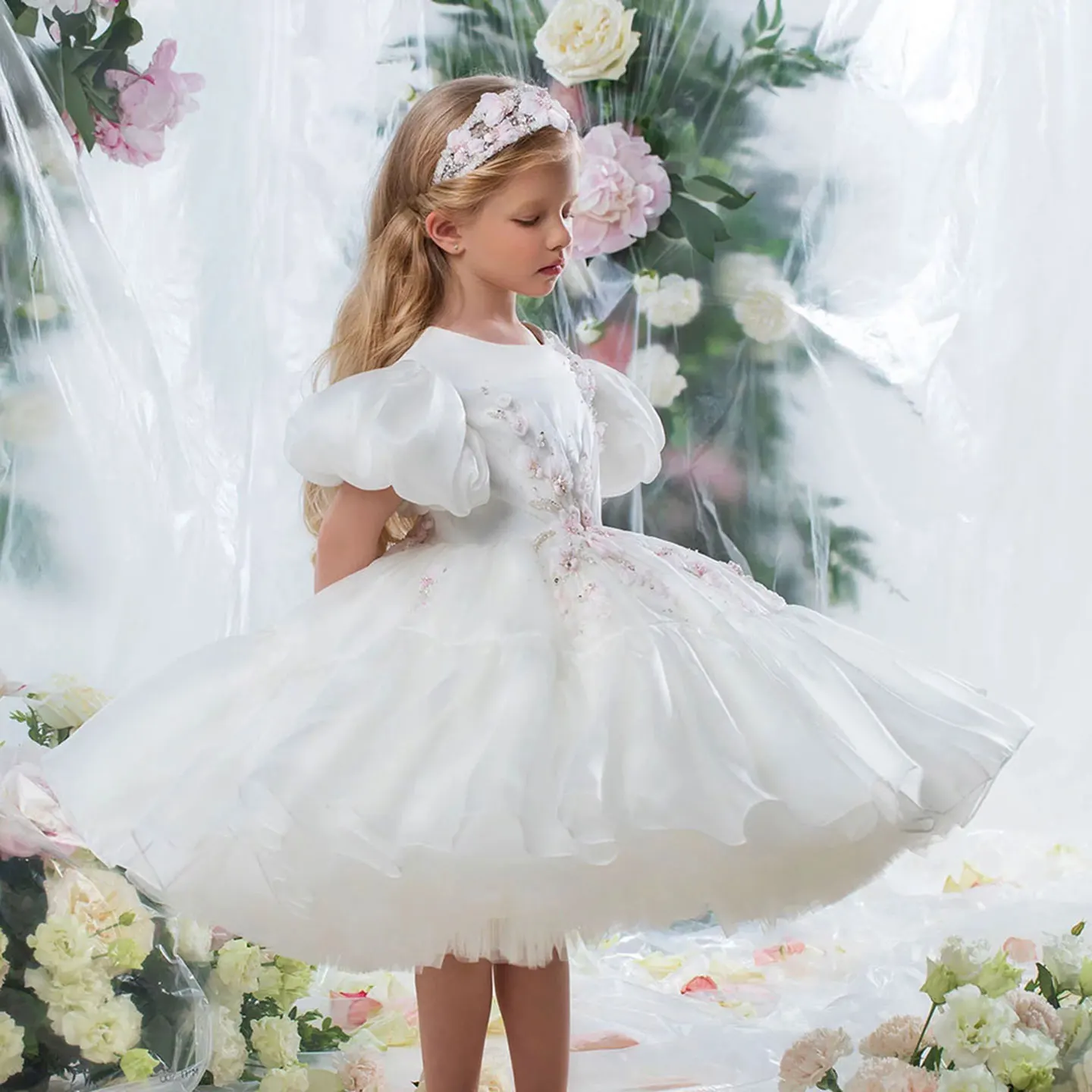 Dreamy Vow Cute White Flower Girl Dress Beaded 3D Flowers Princess Ball Gown for Wedding Party Communion J348