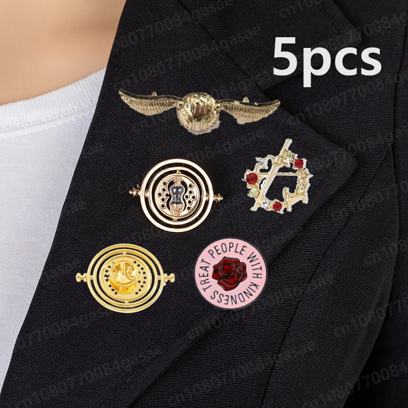 Harries Hogwarts College Peripheral Horcrux Brooch Rotatable Potters Hourglass Time Warp Converter Stylish Suit Pin Accessories