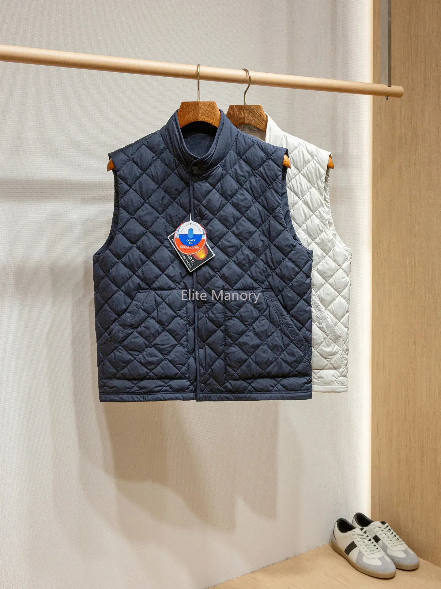 Rudolph's three-proof technology Willow Bridge white goose down, men's rhombus quilted down vest