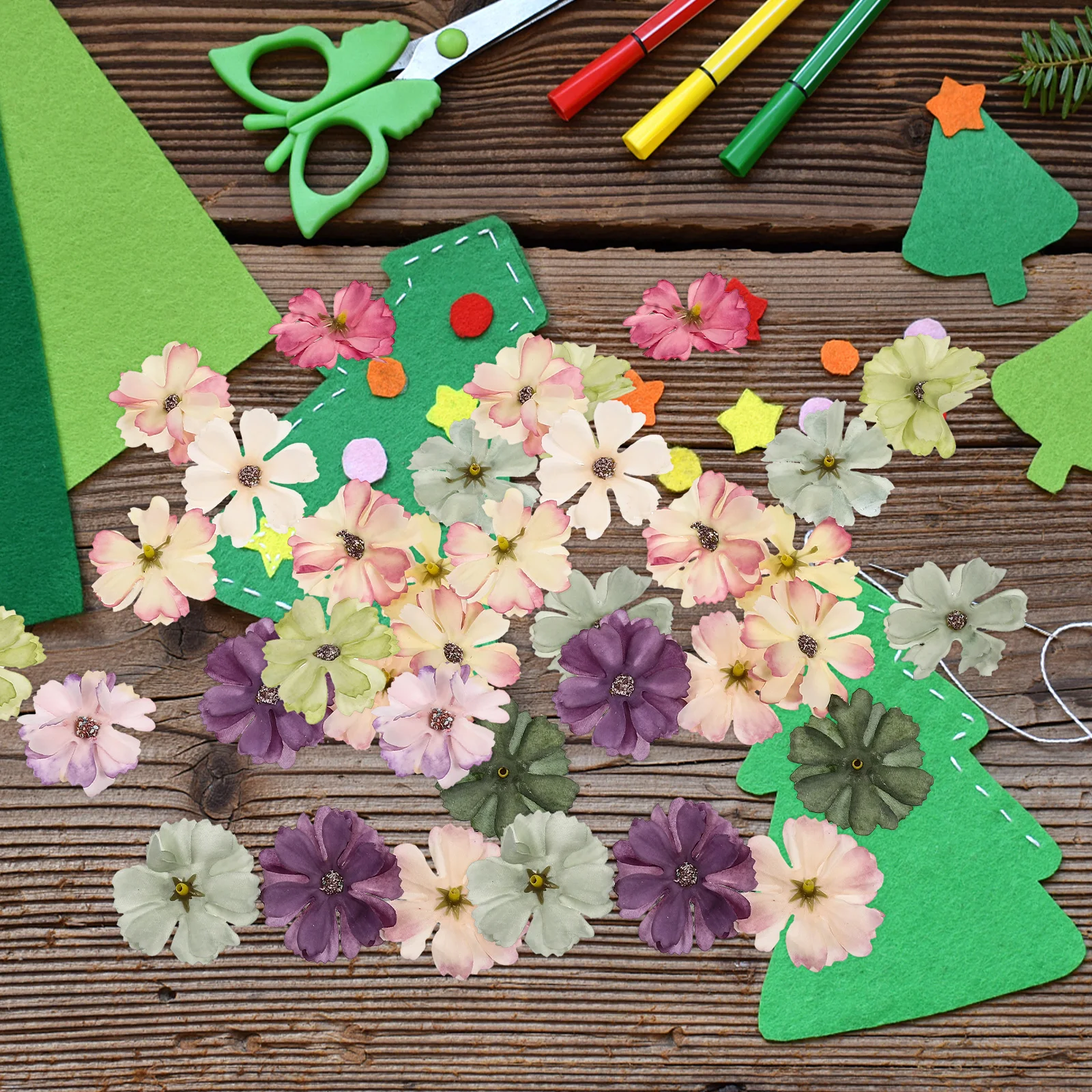 

100 Pcs African Daisy Artificial Flowers Heads Soft Silk Mini Decorative Wedding Party Christening DIY Craft Material Realistic