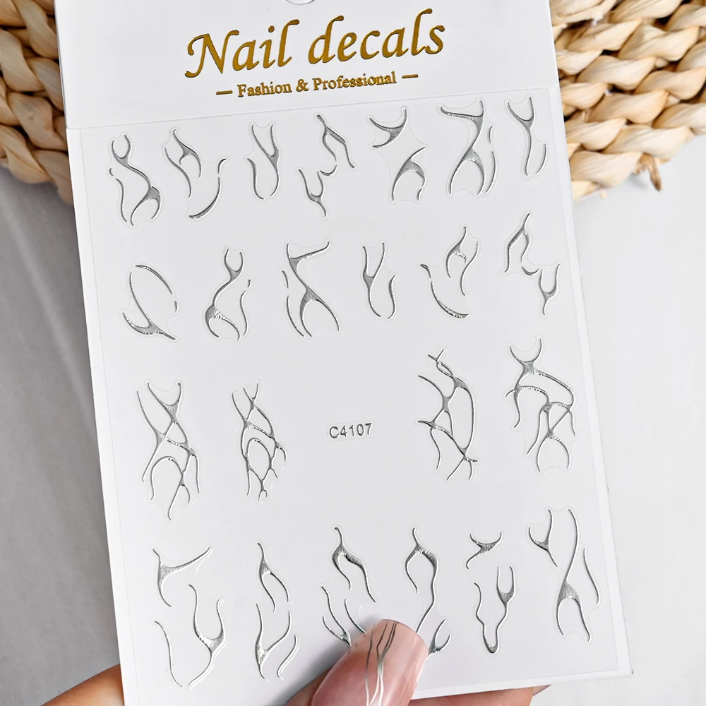 1Pc 3Dโลหะเงินทองเปลวไฟเล็บสติกเกอร์Bronzing Curve Stripeภาษาฝรั่งเศสคําSliders 10*8 ซม.Y2K Metallic LineกาวDecals