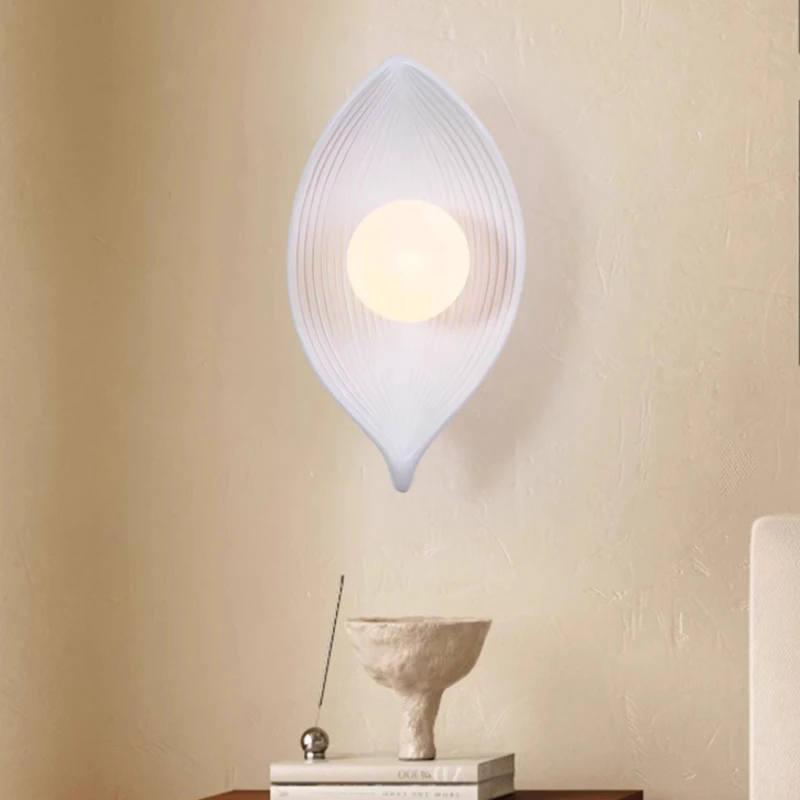 Japanese Wall Lamps Originality Leaf Shape Wall Lights Parlor Bedroom Bedside Table Study Restaurant Cafe Home Decor Lighting