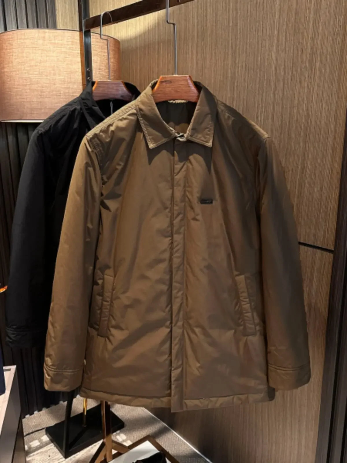 

【Simple to noble colors】25 winter men's versatile solid color shirt collar lapel mid-length down jacket